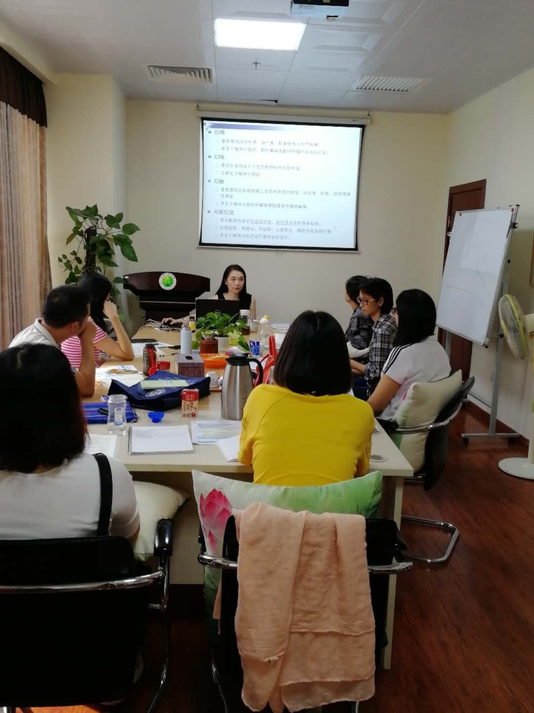 惠州心理健康服務(wù)深度解析 從青少年叛逆到企業(yè)EAP一站式解決方案